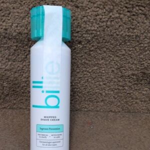 Billie Whipped Shave Cream - White and Teal